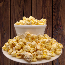 Load image into Gallery viewer, Banana Cream Pudding Gourmet Popcorn