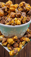 Load image into Gallery viewer, Peanut Butter Gourmet Popcorn