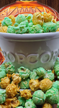 Load image into Gallery viewer, Apple Crown-Infused Popcorn
