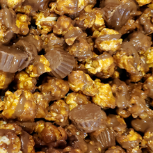 Load image into Gallery viewer, Peanut Butter Gourmet Popcorn
