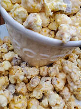 Load image into Gallery viewer, White Chocolate Delight Gourmet Popcorn
